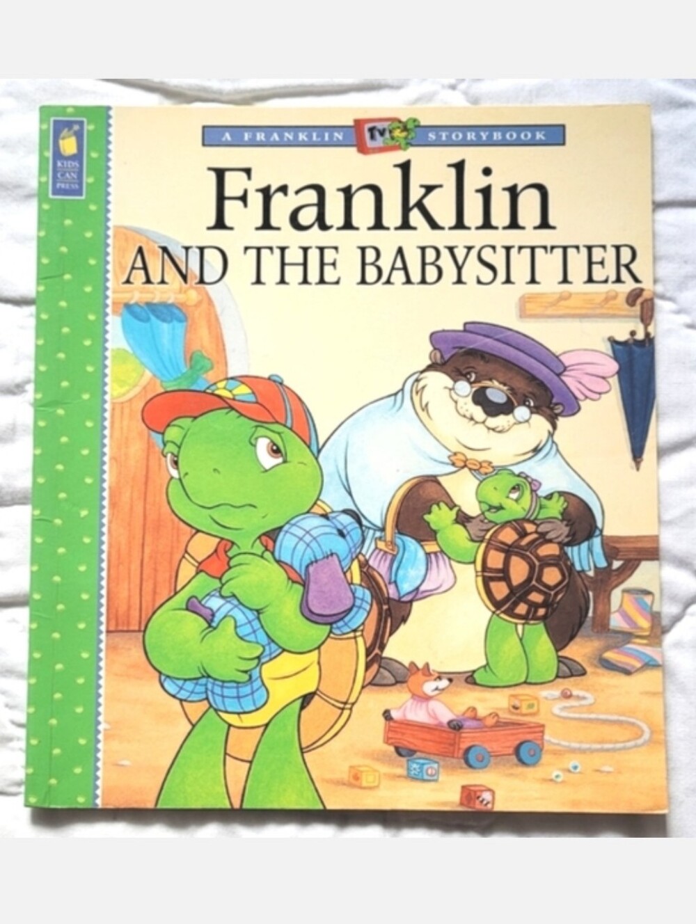3/$15 🌸 Franklin: Franklin & The Babysitter